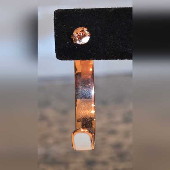 *NIB* Coach White and Gold Enamel Earrings - Picture 7 of 8